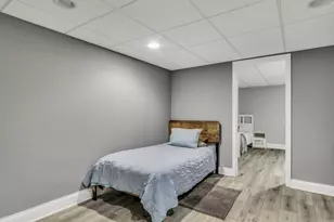 1910 Gabriel Ave, Zion, IL 60099 - Photo 23