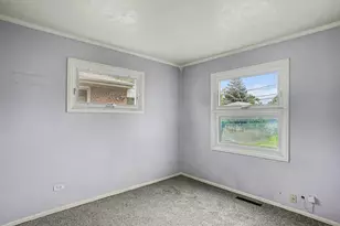 8243 N Ozanam Ave, Niles, IL 60714 - Photo 13