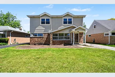 8243 N Ozanam Avenue, Niles, IL 60714 - Photo 1