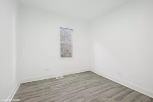 7049 S Damen Ave, Chicago, IL 60636 - Photo 9