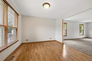859 Big Bear Trail, Cary, IL 60013 - Photo 7