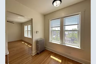 2856 W Cullom Avenue #3, Chicago, IL 60618 - Photo 9