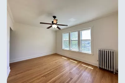 2856 W Cullom Avenue #3, Chicago, IL 60618 - Photo 11