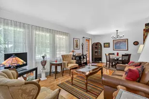 69 Central Ave, Aurora, IL 60506 - Photo 3