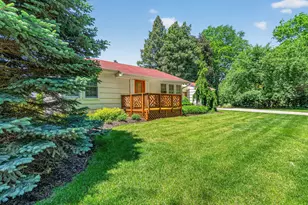69 Central Ave, Aurora, IL 60506 - Photo 39