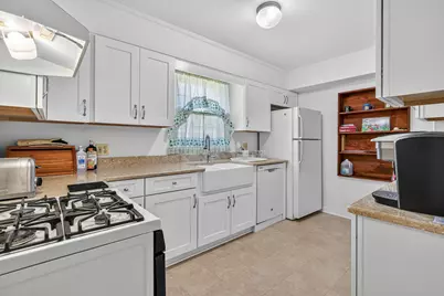 69 Central Avenue, Aurora, IL 60506 - Photo 11