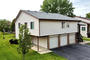 7544 Bristol Ln, Hanover Park, IL 60133 - Photo 15