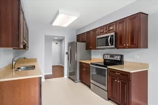 1795 Lake Cook Rd, Highland Park, IL 60035 - Photo 11
