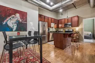3963 W Belmont Ave, Chicago, IL 60618 - Photo 9
