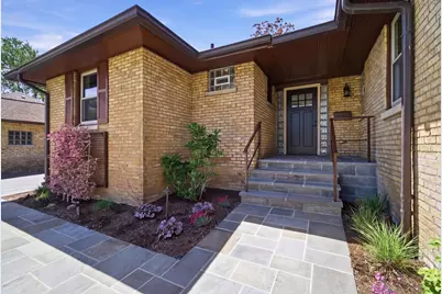 9430 Nashville Avenue, Morton Grove, IL 60053 - Photo 3