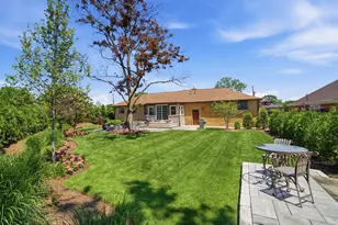 9430 Nashville Ave, Morton Grove, IL 60053 - Photo 25