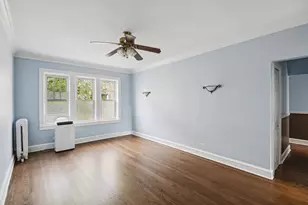 717 Reba Pl, Evanston, IL 60202 - Photo 5