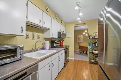 1515 E Central Road #462B, Arlington Heights, IL 60005 - Photo 11