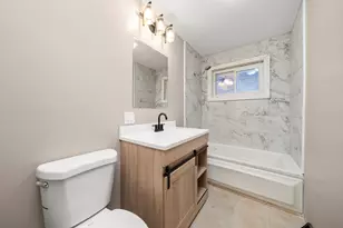 12809 S May St, Calumet Park, IL 60827 - Photo 7