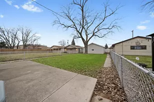 12809 S May St, Calumet Park, IL 60827 - Photo 13