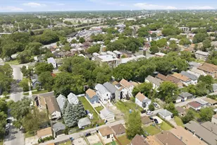 8739 S Colfax Ave, Chicago, IL 60617 - Photo 27