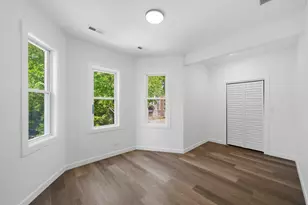 8739 S Colfax Ave, Chicago, IL 60617 - Photo 19