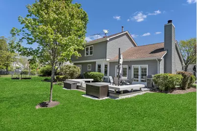 140 Copperwood Drive, Buffalo Grove, IL 60089 - Photo 5