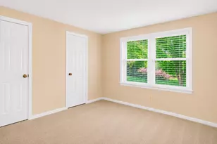 140 Copperwood Dr, Buffalo Grove, IL 60089 - Photo 27