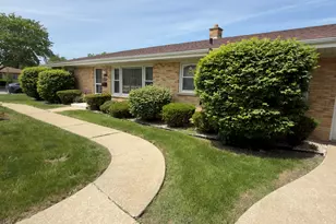 1547 Balmoral Ave, Westchester, IL 60154 - Photo 17