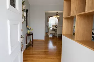 1547 Balmoral Ave, Westchester, IL 60154 - Photo 3