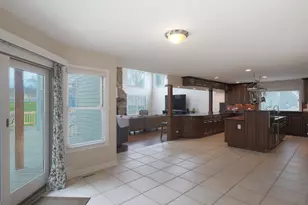 4308 Birch Dr, Gurnee, IL 60031 - Photo 9