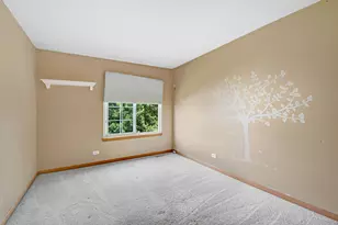 532 Rose Ln, Bartlett, IL 60103 - Photo 15