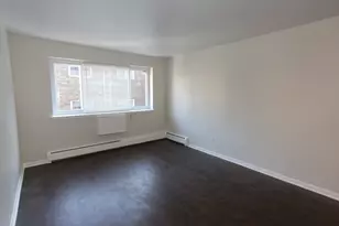 1040 W Hollywood Ave, Chicago, IL 60660 - Photo 9
