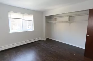1040 W Hollywood Ave, Chicago, IL 60660 - Photo 15