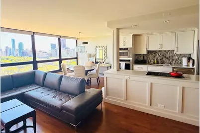 360 E Randolph Street #2002, Chicago, IL 60601 - Photo 5