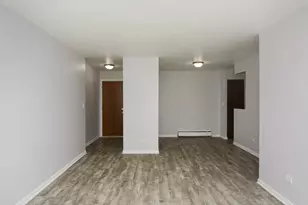 1040 W Hollywood Ave, Chicago, IL 60660 - Photo 11