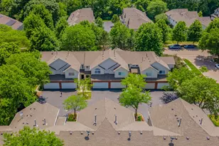 307 Abington Woods Dr, Aurora, IL 60502 - Photo 27
