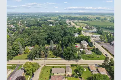 411 Highland Road, Grayslake, IL 60030 - Photo 25