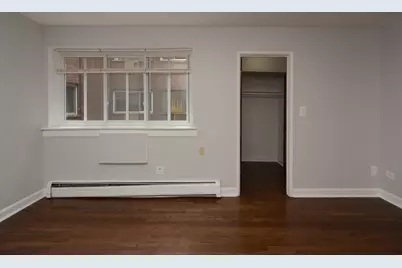 1040 W Hollywood Avenue #320, Chicago, IL 60660 - Photo 11