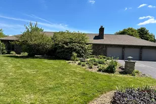 412 Bramble Ln, Deer Park, IL 60010 - Photo 1