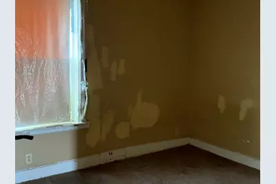 10026 S Indiana Avenue, Chicago, IL 60628 - Photo 11