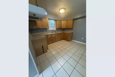 513 Griswold Avenue, Sterling, IL 61081 - Photo 11