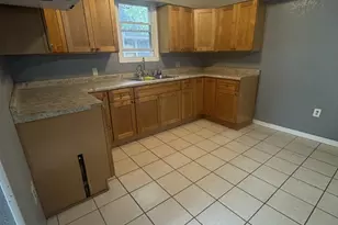513 Griswold Ave, Sterling, IL 61081 - Photo 11