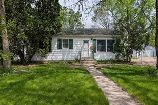 231 River Dr, Dekalb, IL 60115 - Photo 1