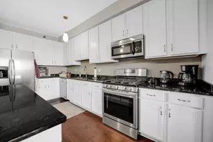 5 E 14th Pl, Chicago, IL 60605 - Photo 9
