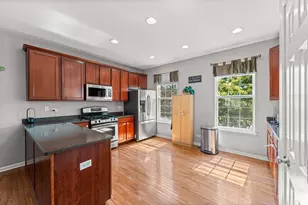 758 Lambert Ln, Bartlett, IL 60103 - Photo 13