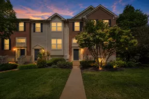 758 Lambert Ln, Bartlett, IL 60103 - Photo 3