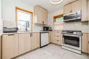 7535 Kenton Ave, Skokie, IL 60076 - Photo 15