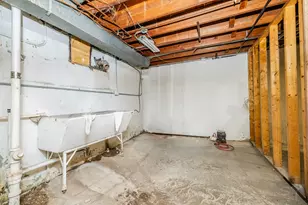 7535 Kenton Ave, Skokie, IL 60076 - Photo 49
