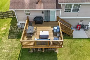 8036 Farmhouse Rd, Frankfort, IL 60423 - Photo 7