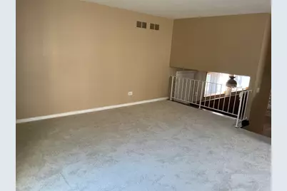 1066 Foxworth Boulevard, Lombard, IL 60148 - Photo 15