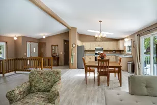 7605 Ash Dr, Wonder Lake, IL 60097 - Photo 13