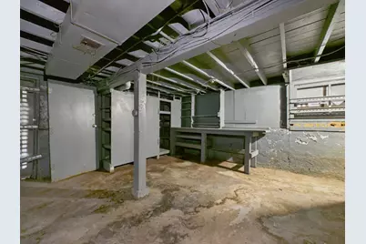 1327 W 72nd Place, Chicago, IL 60636 - Photo 17