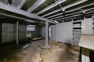 1327 W 72nd Pl, Chicago, IL 60636 - Photo 15