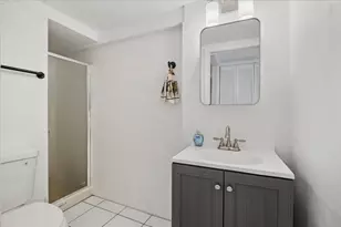 1300 Evers Ave, Westchester, IL 60154 - Photo 15
